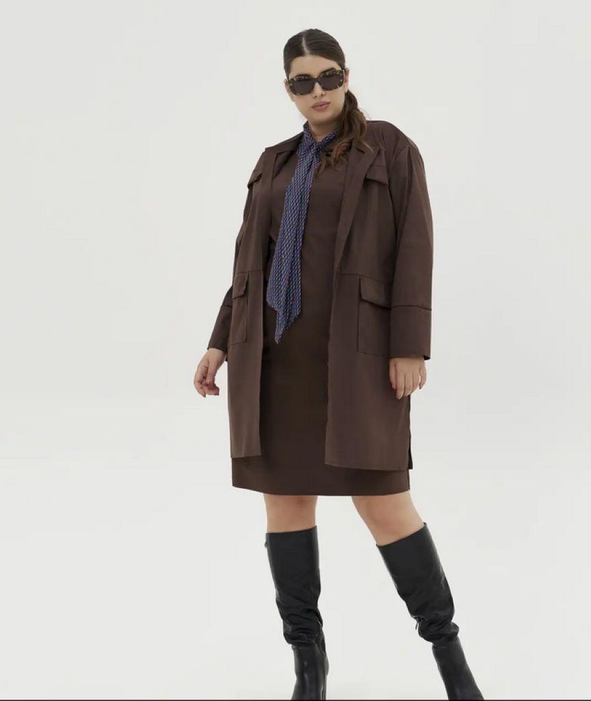 Μαντό σουέτ με τσέπες Μαντό σουέτ με τσέπες