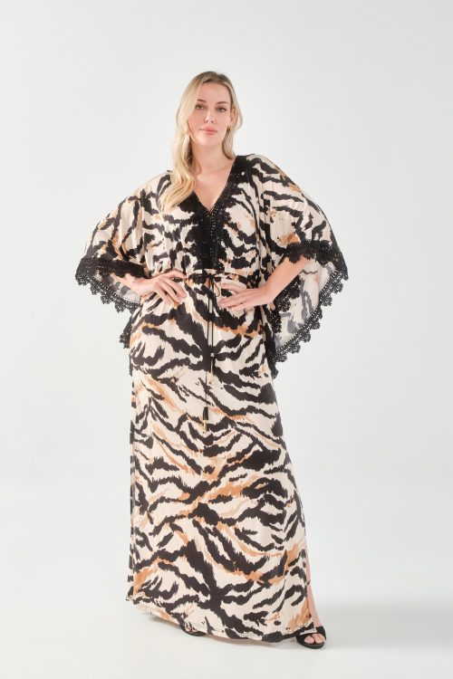 Φόρεμα με δαντέλα